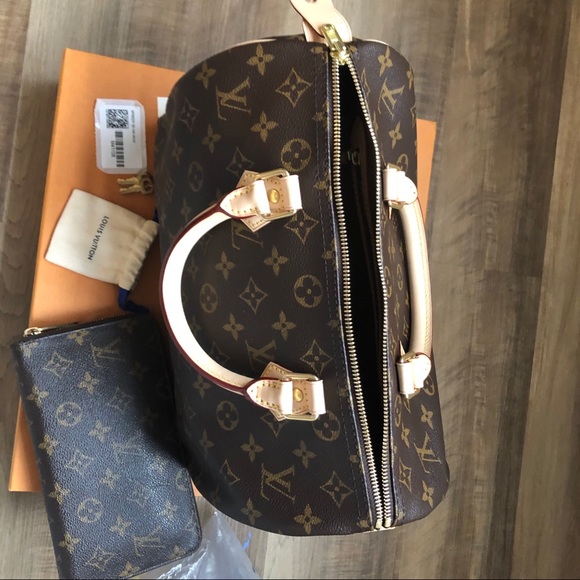 🖤Authentic Louis Vuitton Speedy 30 Handbag🖤 - Picture 5 of 16